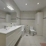 Apartment Surf