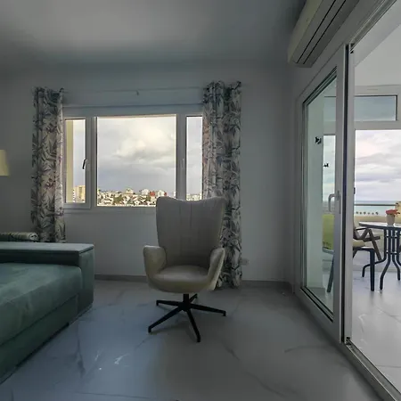 Surf エステポナ