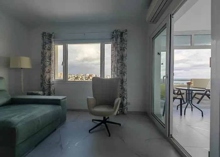 Surf エステポナ